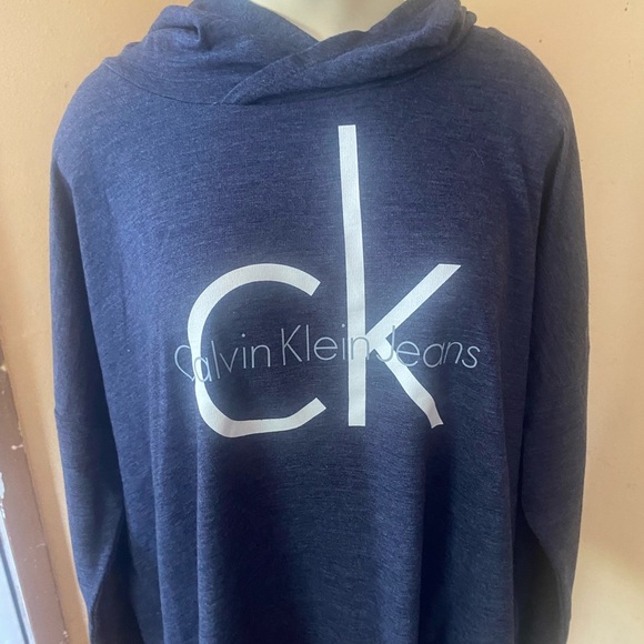 Calvin Klein Blue Long Sleeve Boxy Sweatshirt - Picture 9 of 11